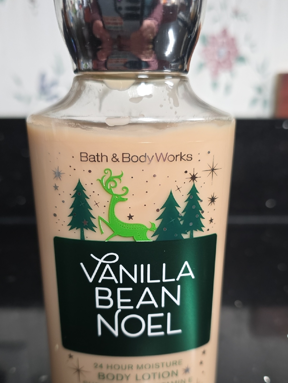 HOST PICK. New. Bath & Body Works Vanilla Bean Noel Body Lotion - Cream